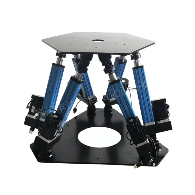 Motus Platform pro VR simulatio